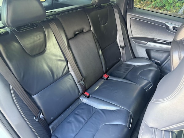 Used Volvo XC60 2014 for sale - 75687717: Photo 16