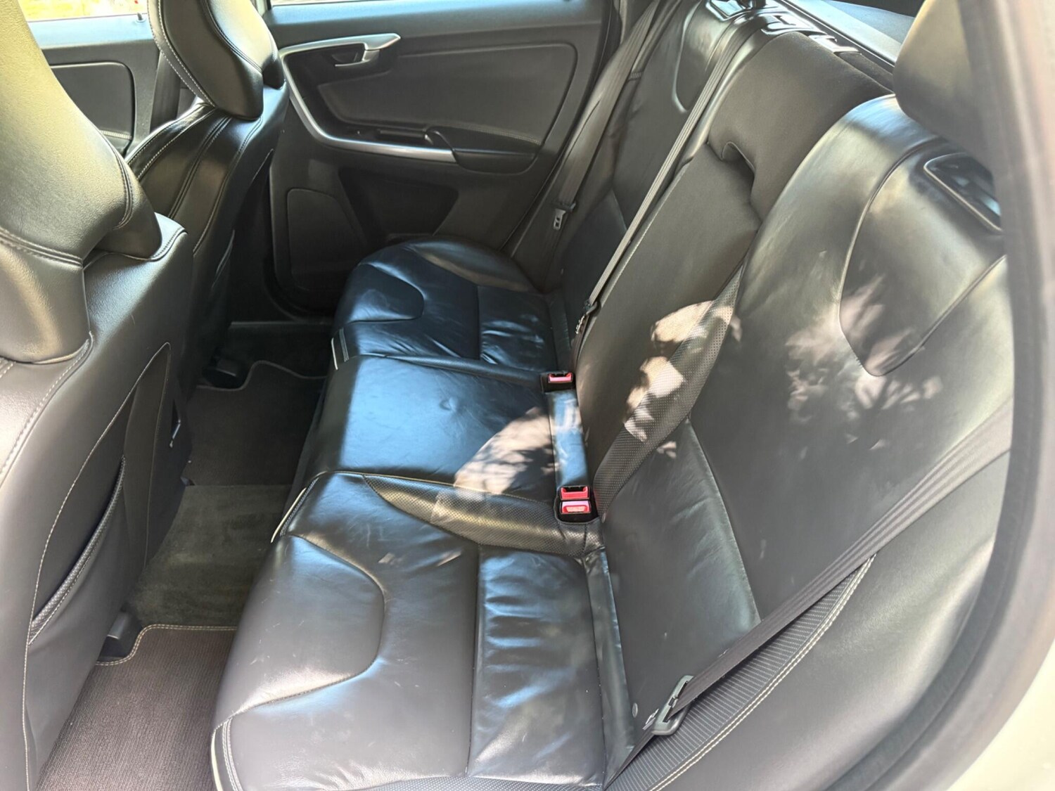 Used Volvo XC60 2014 for sale - 75687717: Photo 17