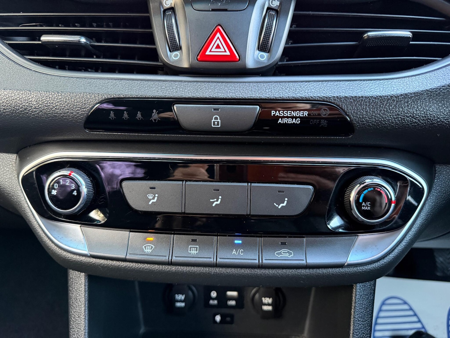 Used Hyundai i30 2017 for sale - 76735401: Photo 37