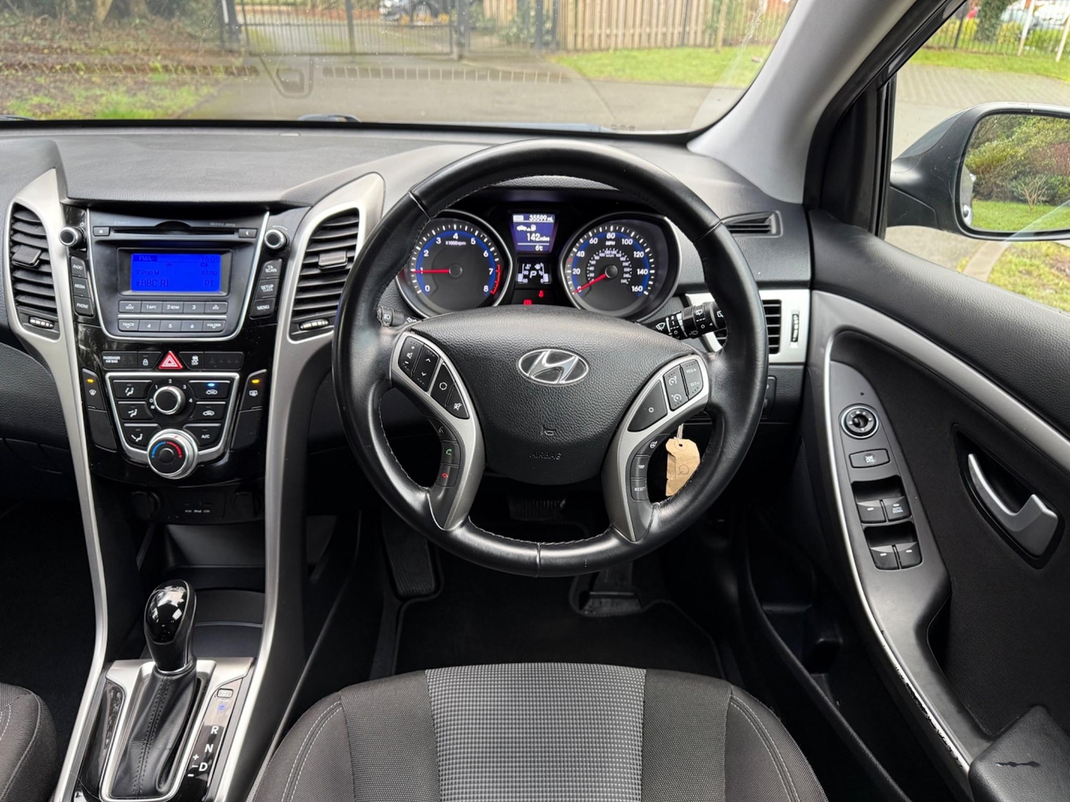 Used Hyundai i30 2015 for sale - 76991192: Photo 27