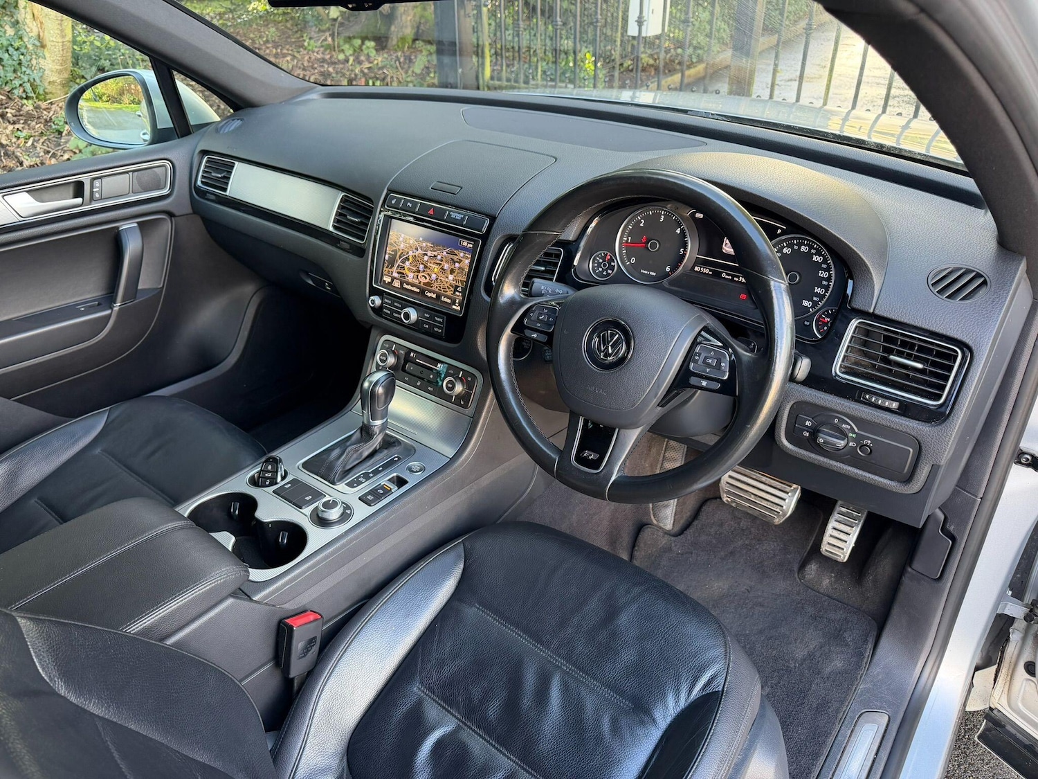 Used Volkswagen Touareg 2015 for sale - 77351609: Photo 20