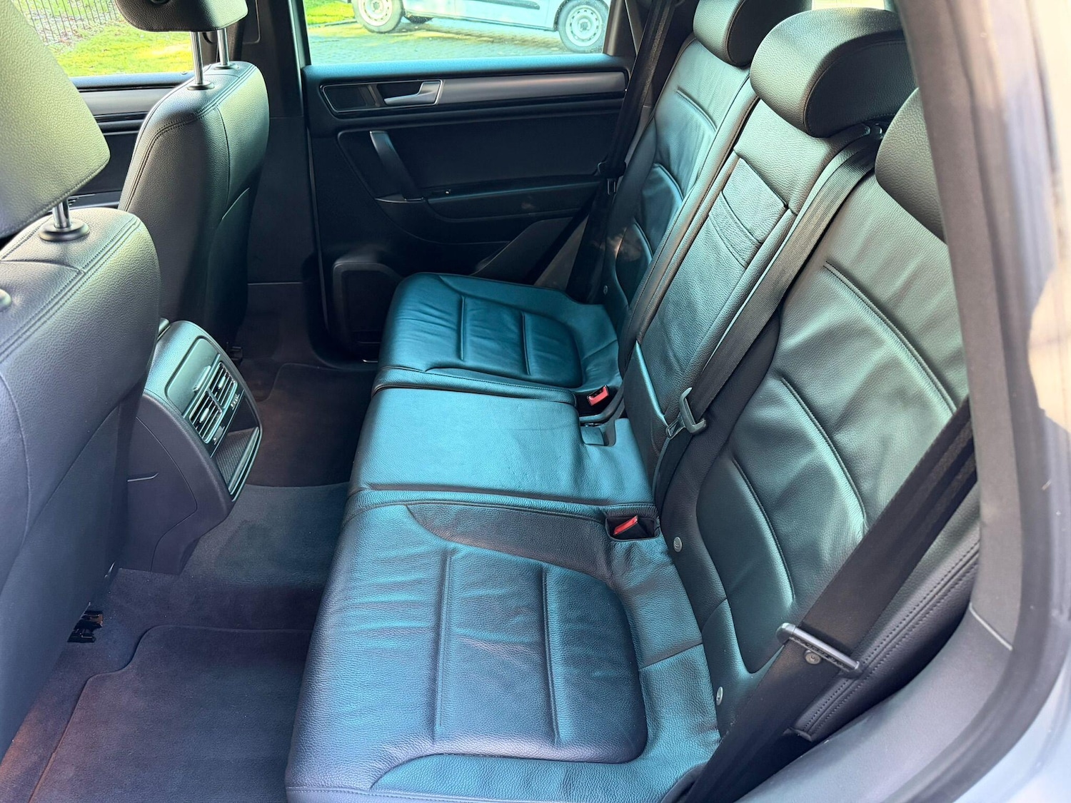 Used Volkswagen Touareg 2015 for sale - 77351609: Photo 25