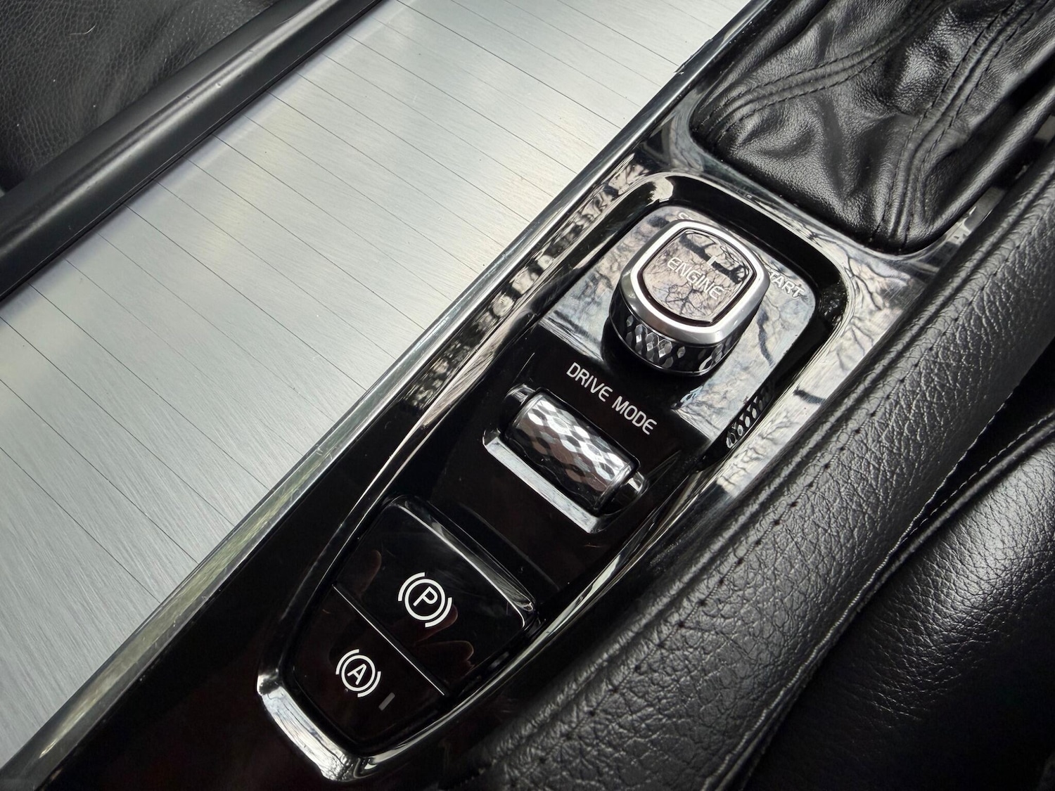 Used Volvo XC90 2017 for sale - 77412268: Photo 41