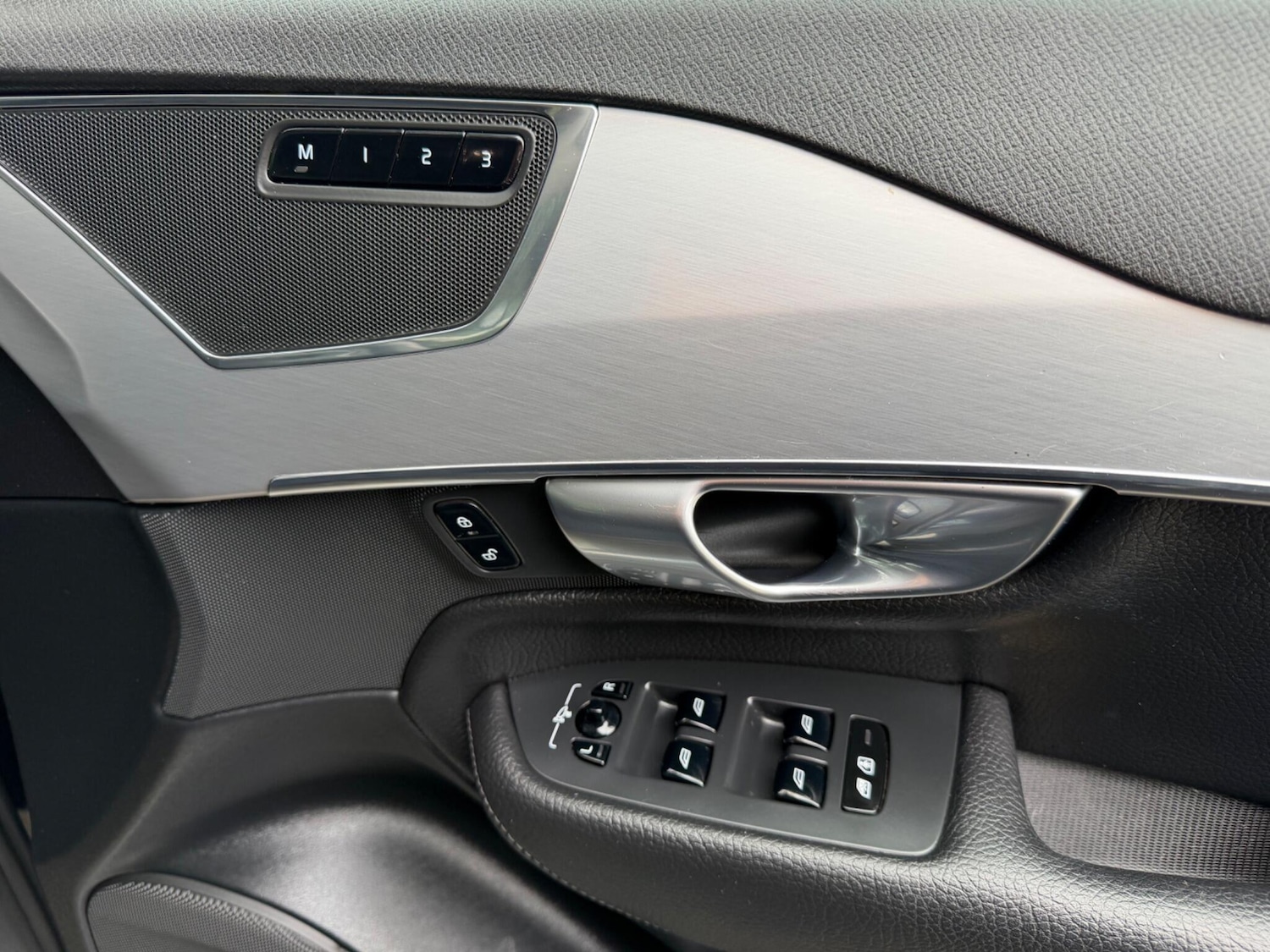 Used Volvo XC90 2017 for sale - 77412268: Photo 46