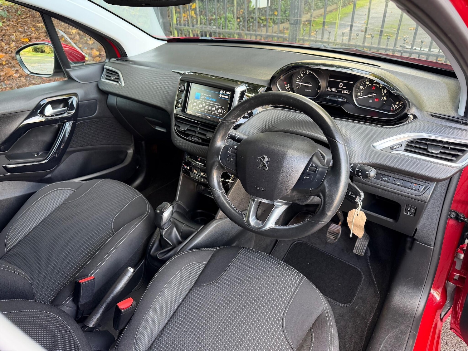 Used Peugeot 208 for sale - 76995437: Photo 17