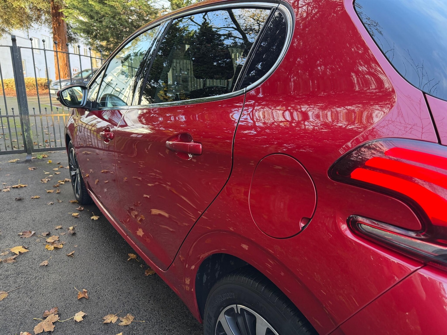 Used Peugeot 208 for sale - 76995437: Photo 18