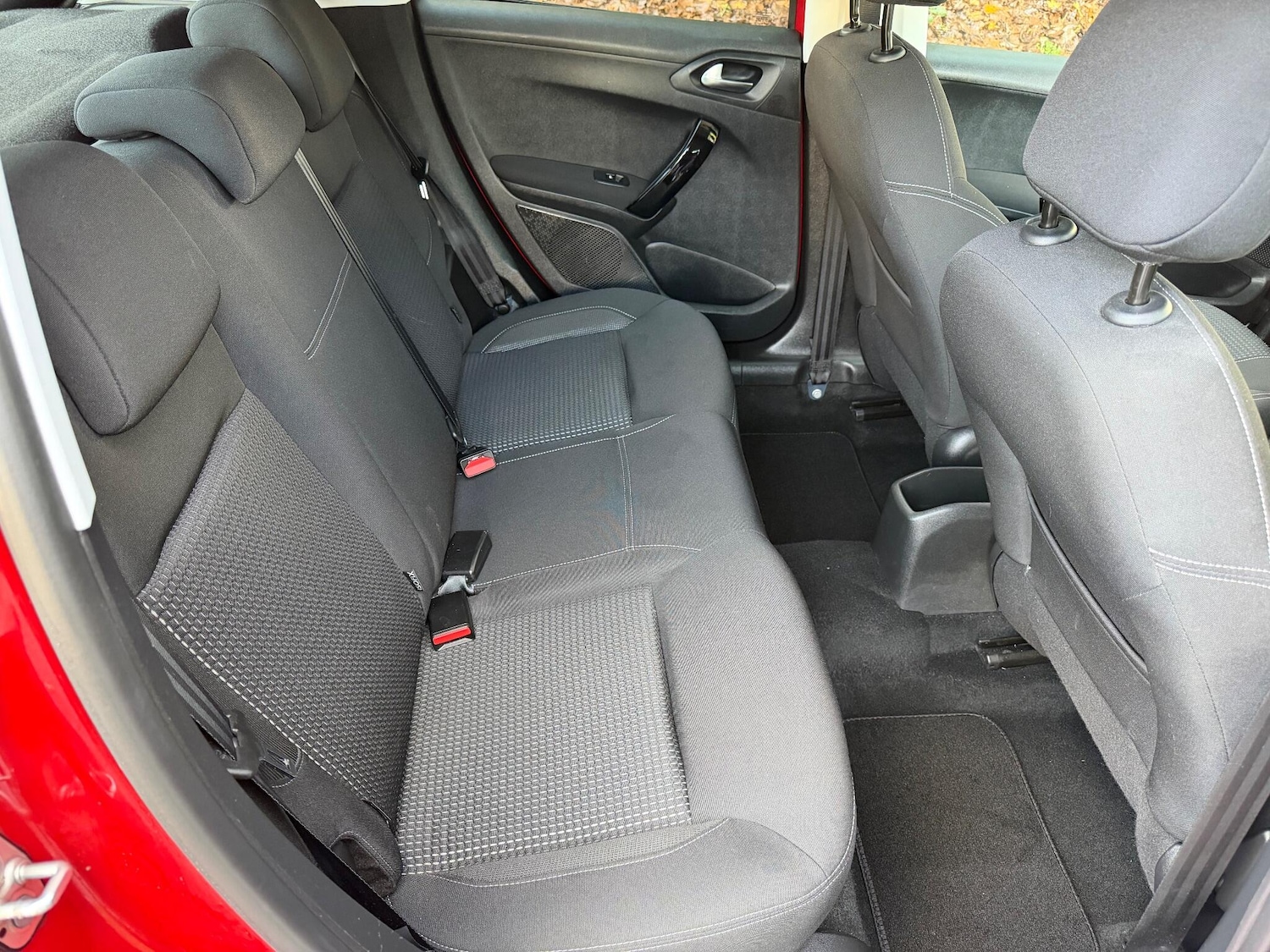 Used Peugeot 208 for sale - 76995437: Photo 21