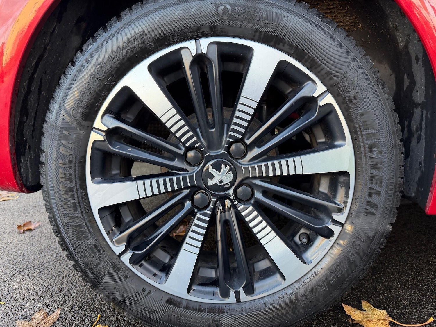 Used Peugeot 208 for sale - 76995437: Photo 46