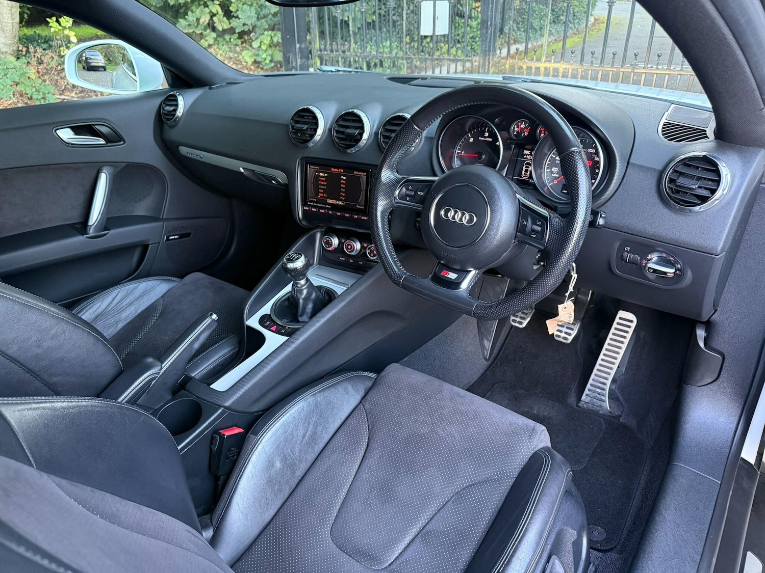 Used Audi TT 2013 for sale - 76991177: Photo 10