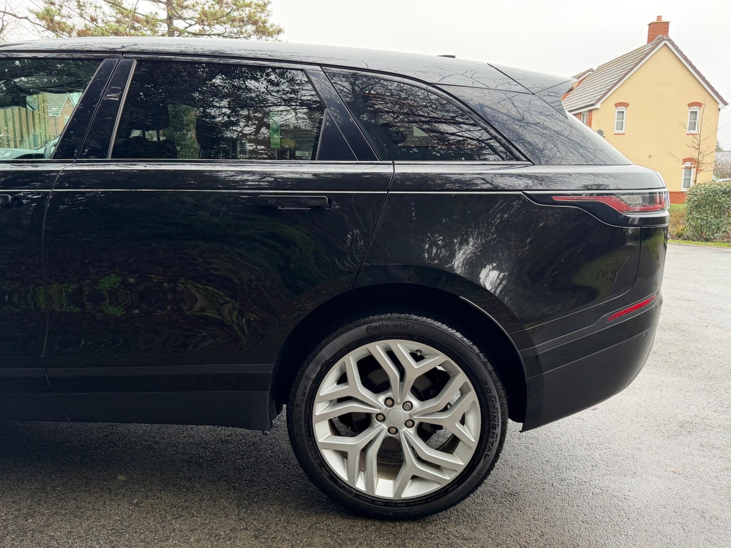 Used Land Rover Range Rover Velar 2018 for sale - 77163124: Photo 18