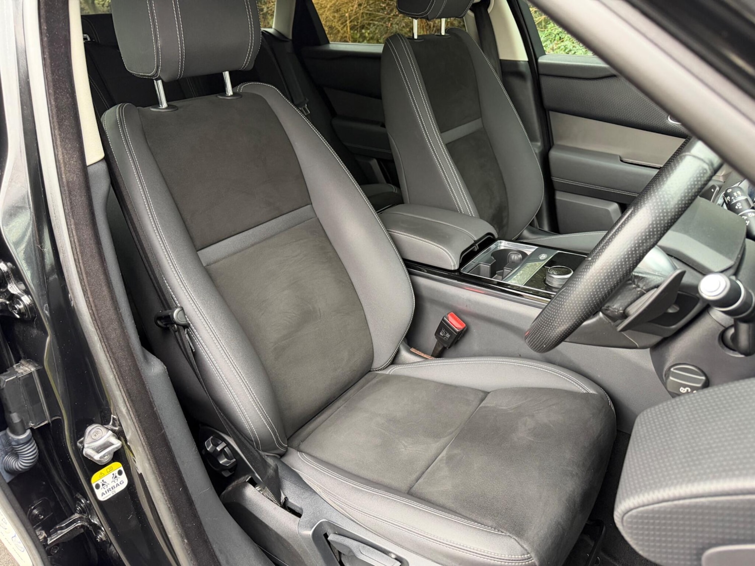 Used Land Rover Range Rover Velar 2018 for sale - 77163124: Photo 22