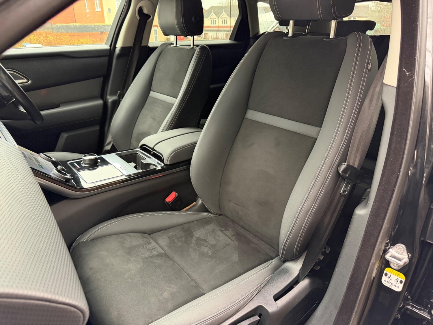 Used Land Rover Range Rover Velar 2018 for sale - 77163124: Photo 29