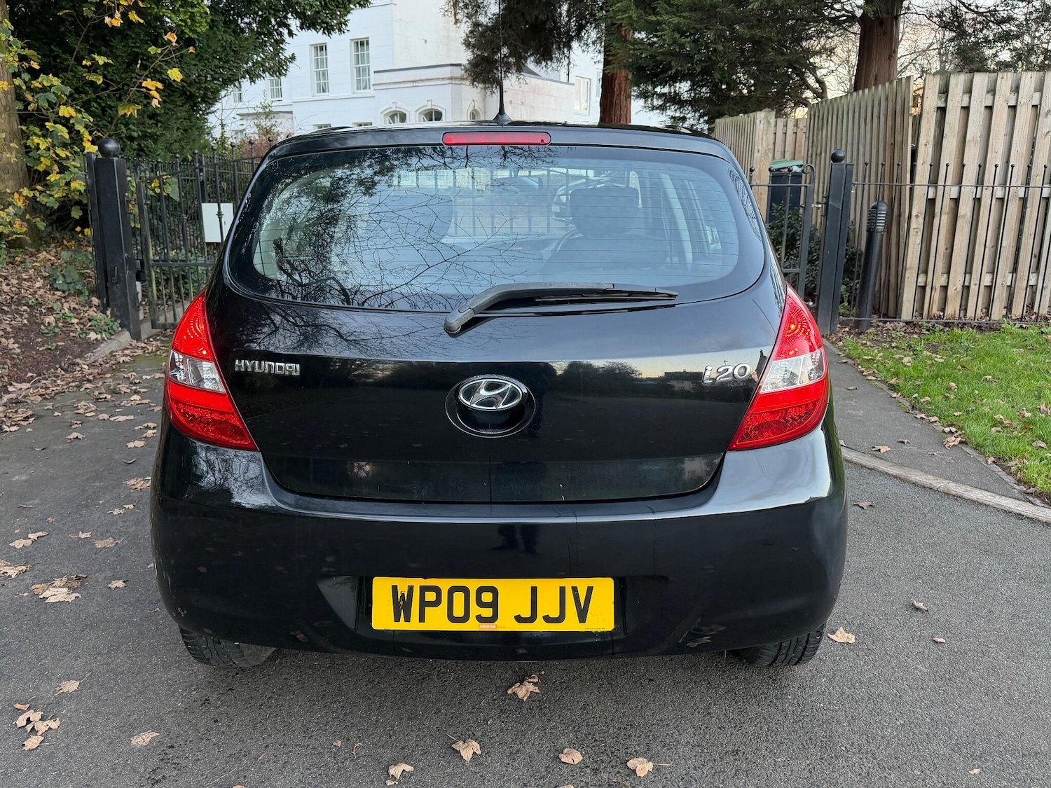 Used Hyundai i20 2009 for sale - 76499752: Photo 12