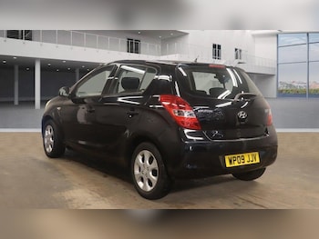 Used Hyundai i20 2009 for sale - 76499752: Photo