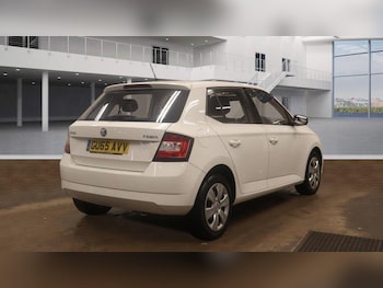 Used Skoda Fabia 2015 for sale - 77358665: Photo