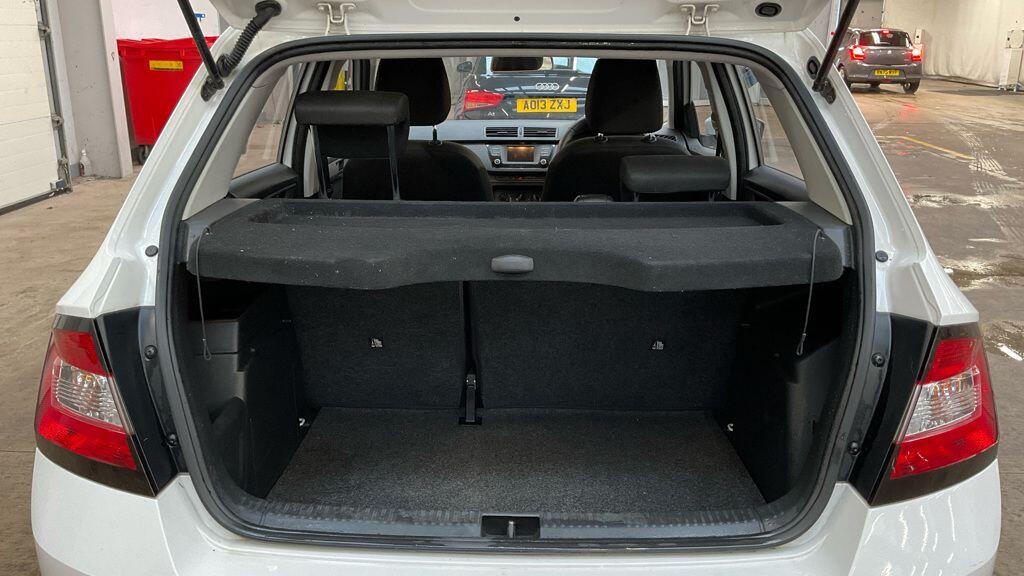 Used Skoda Fabia 2015 for sale - 77358665: Photo 9