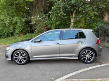 Used Volkswagen Golf 2015 for sale - 74909410: Photo