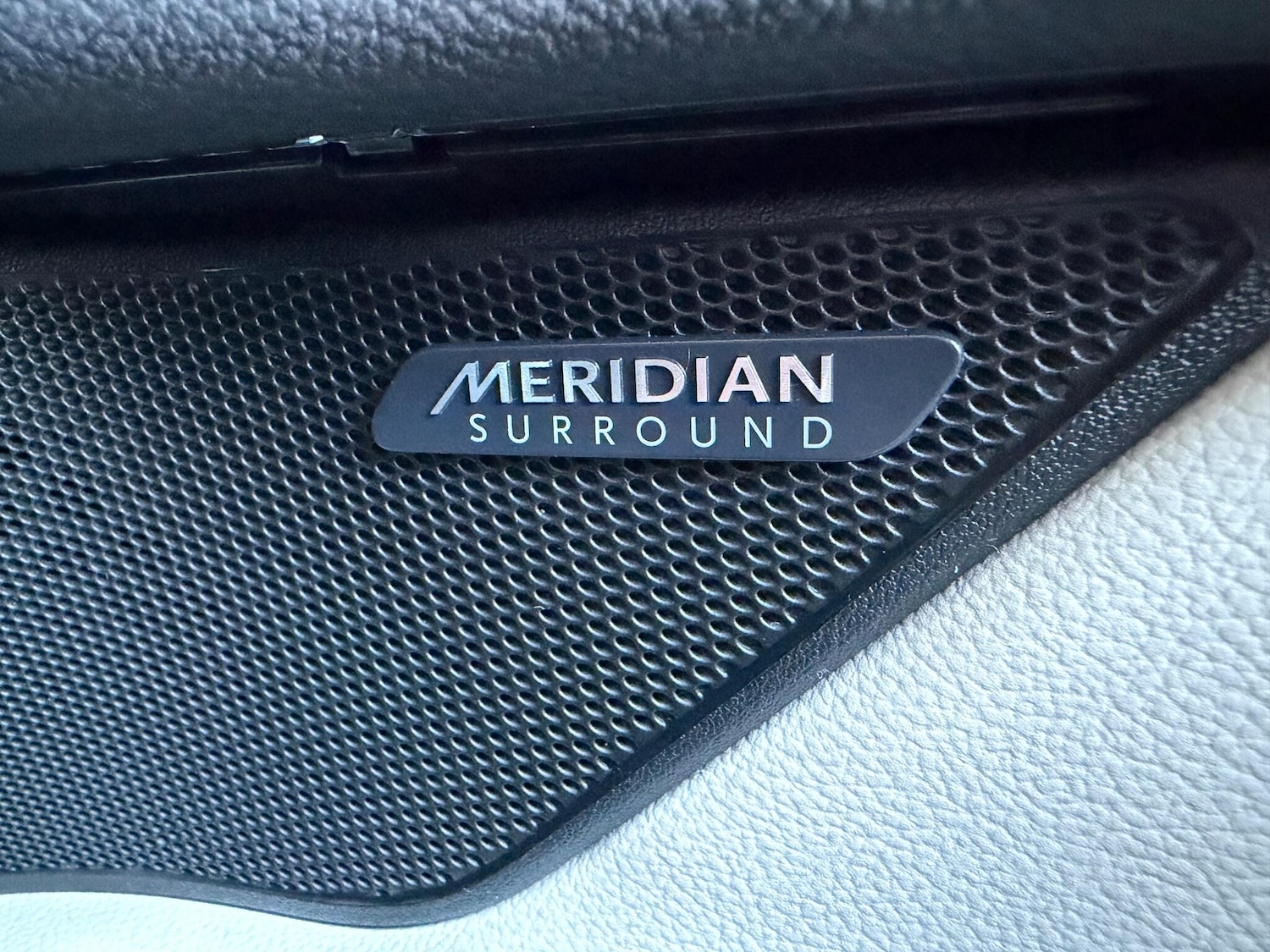 Used Jaguar XF 2016 for sale - 76671566: Photo 47