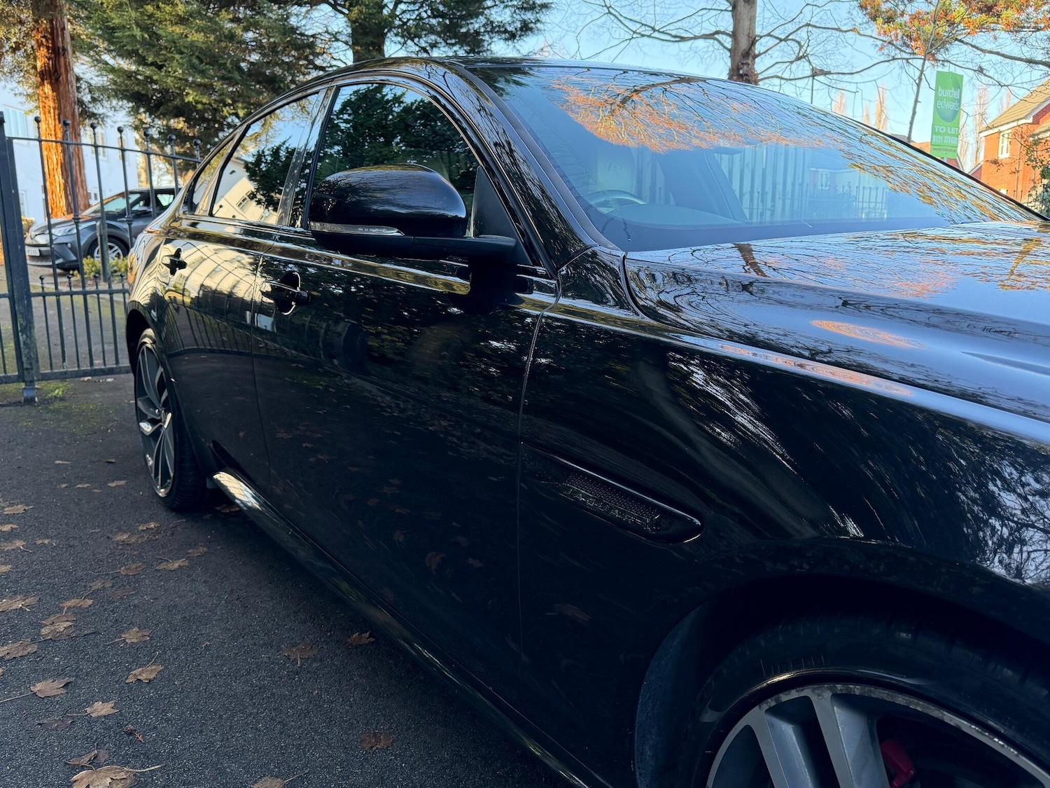 Used Jaguar XF 2016 for sale - 76671566: Photo 8