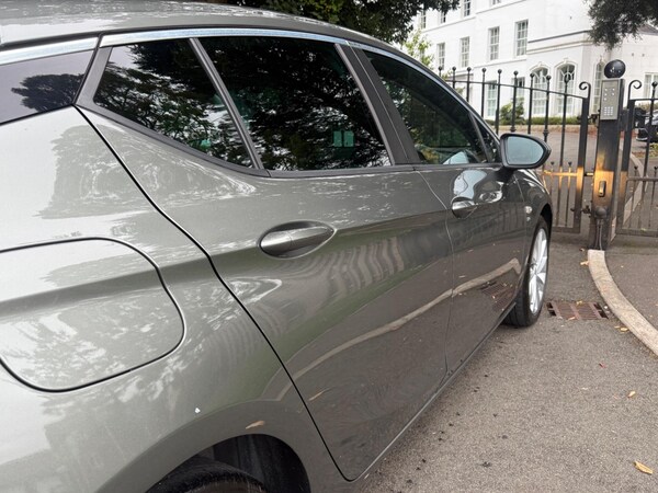 Used Vauxhall Astra 2018 for sale - 76215389: Photo 12