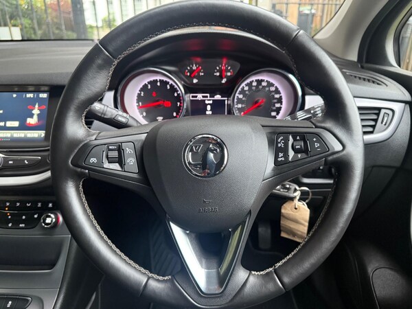 Used Vauxhall Astra 2018 for sale - 76215389: Photo 28