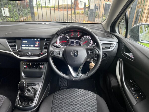 Used Vauxhall Astra 2018 for sale - 76215389: Photo 29