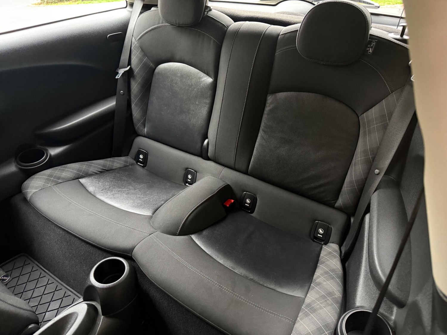 Used MINI Hatch 2018 for sale - 76989677: Photo 20