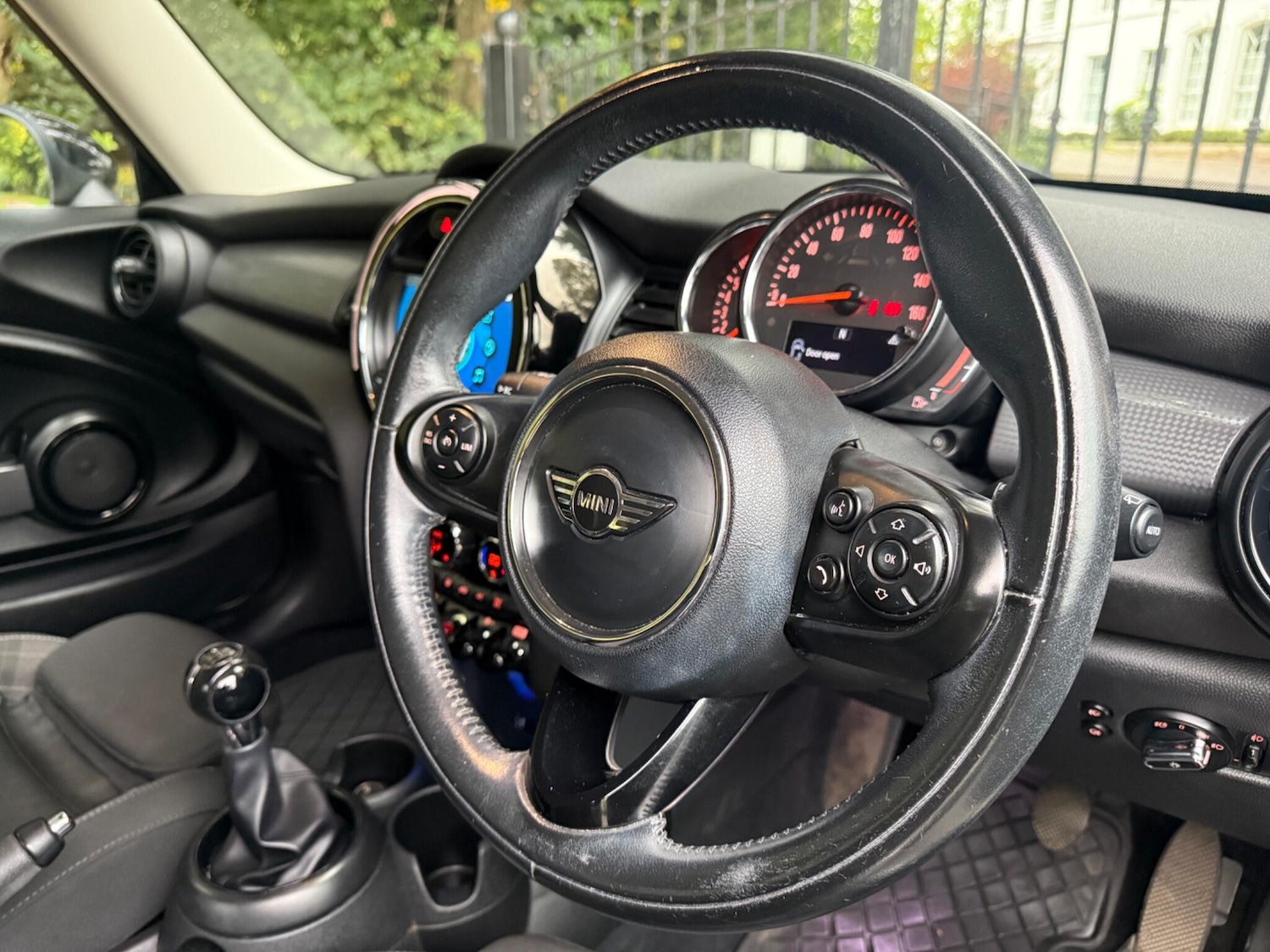 Used MINI Hatch 2018 for sale - 76989677: Photo 23