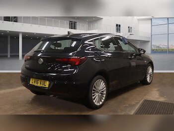 Used Vauxhall Astra 2016 for sale - 77537129: Photo