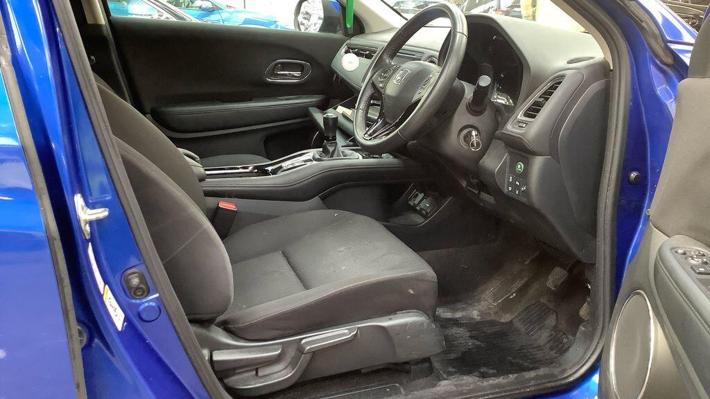 Used Honda HR-V for sale - 77898180: Photo 7