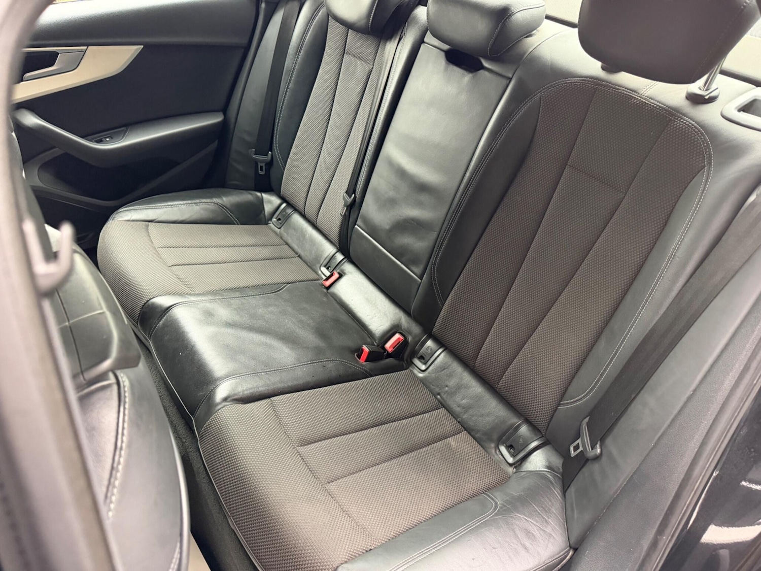 Used Audi A4 2016 for sale - 77163126: Photo 26