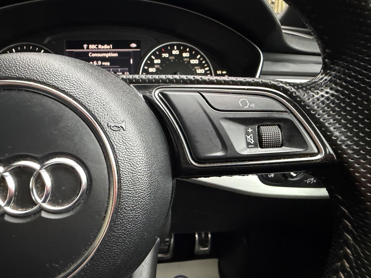 Used Audi A4 2016 for sale - 77163126: Photo 40