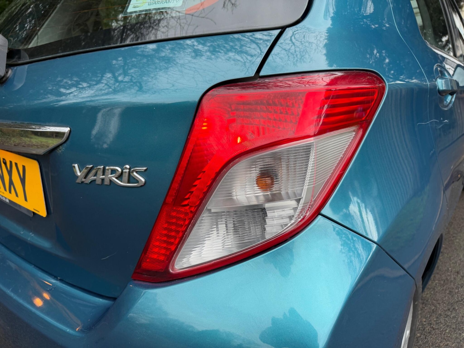 Used Toyota Yaris 2012 for sale - 77215689: Photo 48