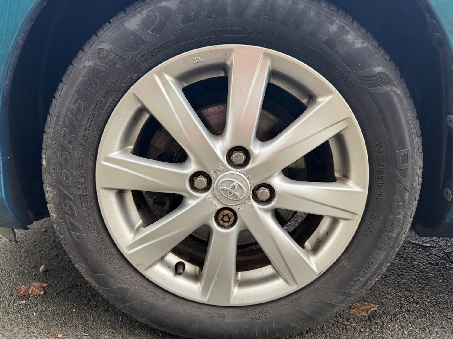 Used Toyota Yaris 2012 for sale - 77215689: Photo 52