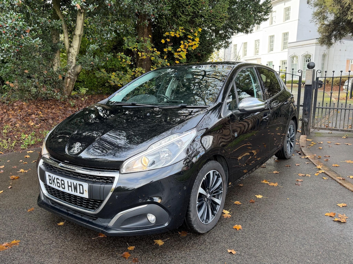 Used Peugeot 208 2018 for sale - 76591965: Photo 1