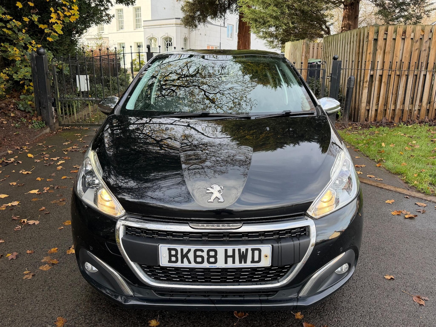 Used Peugeot 208 2018 for sale - 76591965: Photo 2