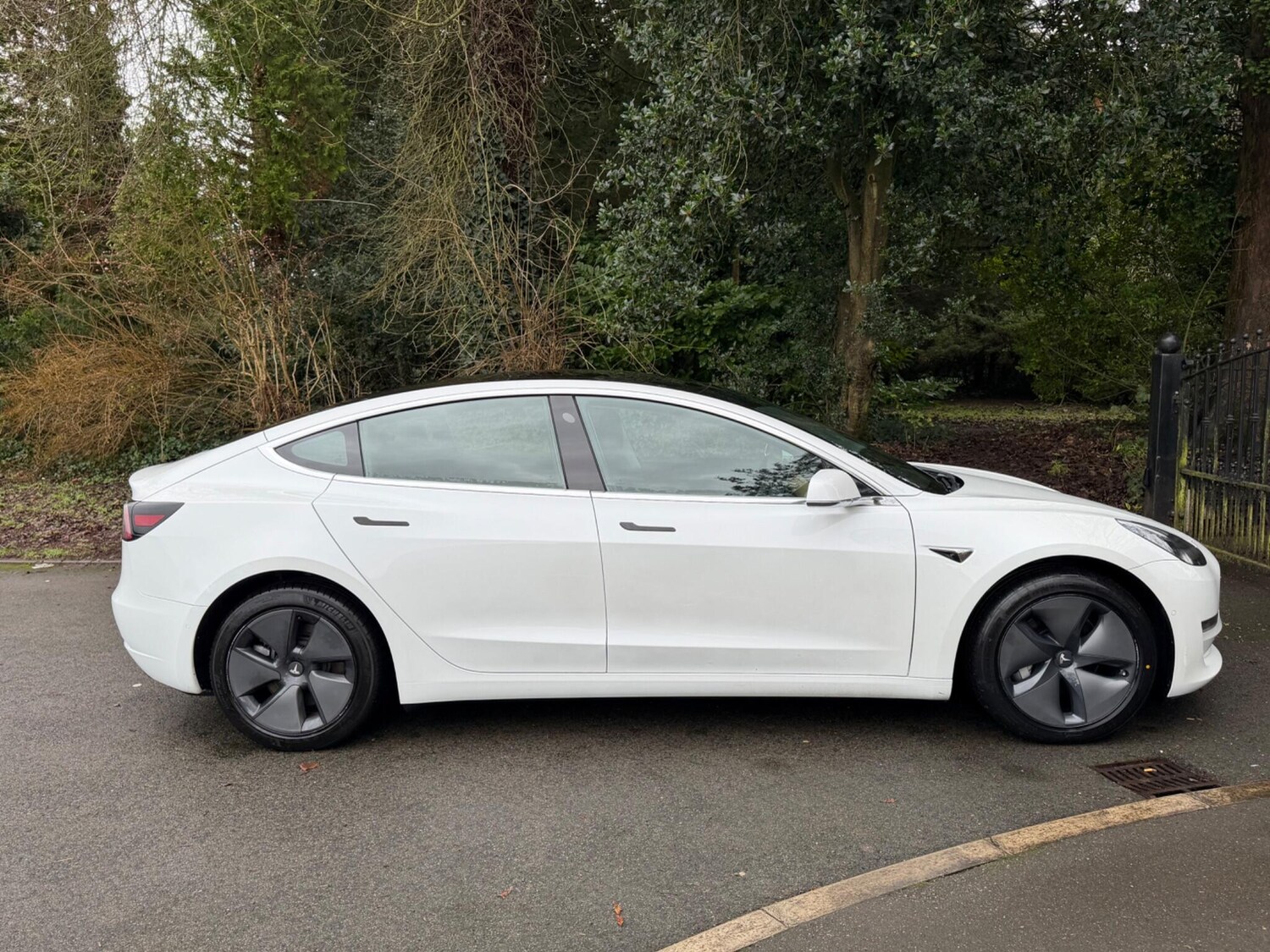 Used Tesla Model 3 2020 for sale - 77162985: Photo 11