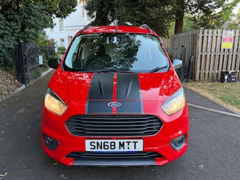 Used Ford Transit Courier 2019 for sale - 79290572: Photo
