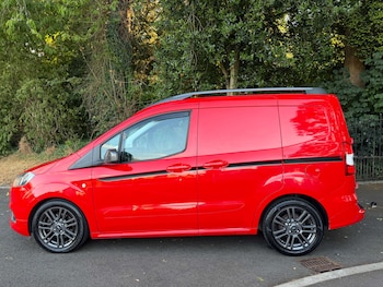 Used Ford Transit Courier 2019 for sale - 79290572: Photo