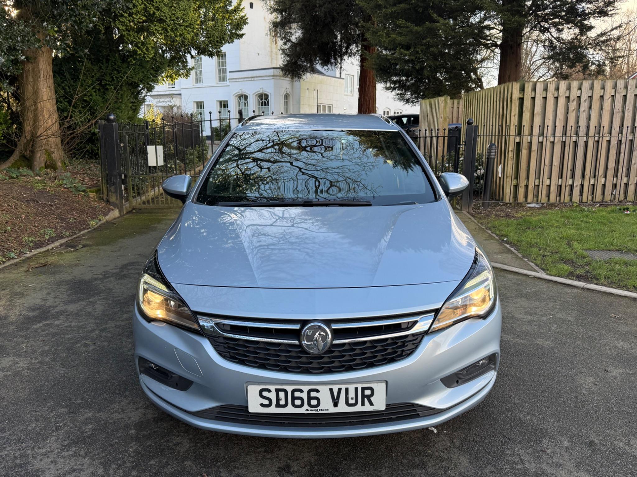 Used Vauxhall Astra 2016 for sale - 75459435: Photo