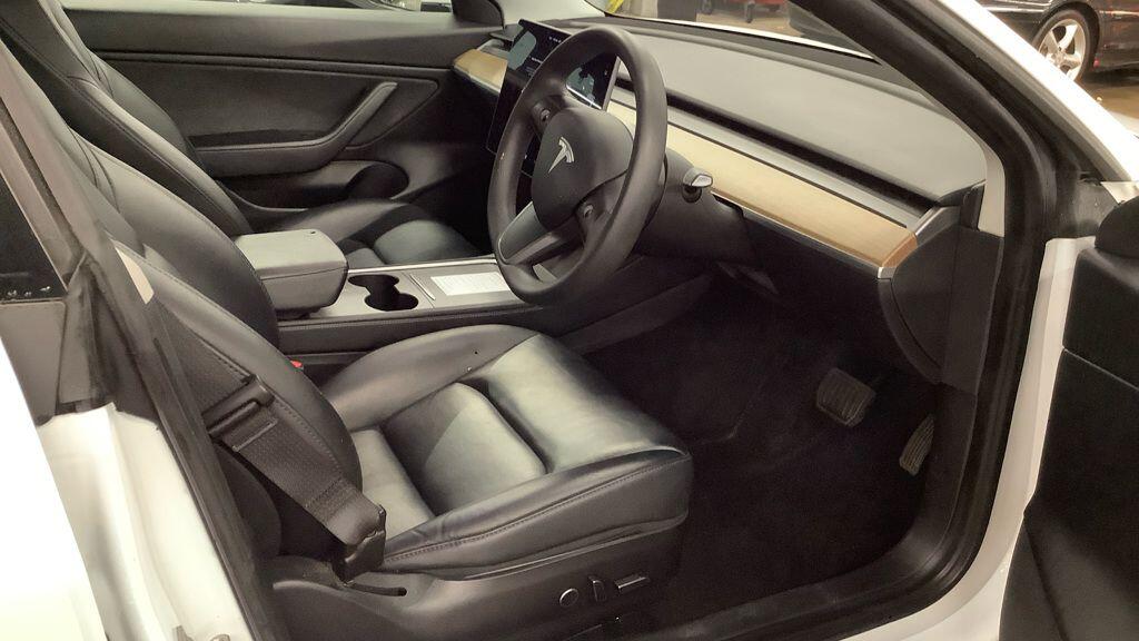 Used Tesla Model 3 2020 for sale - 77143530: Photo 7