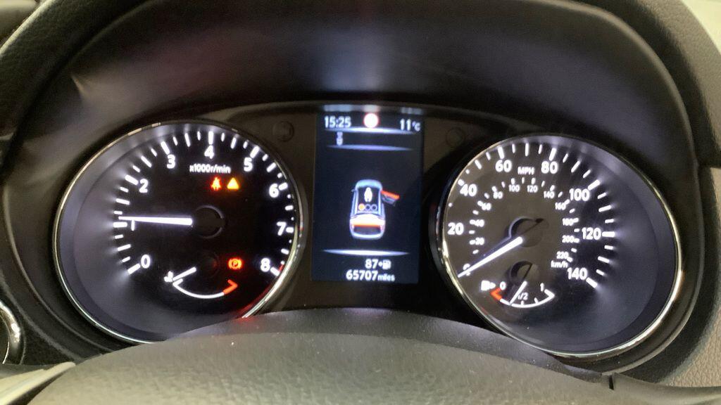 Used Nissan Qashqai for sale - 77705259: Photo 9