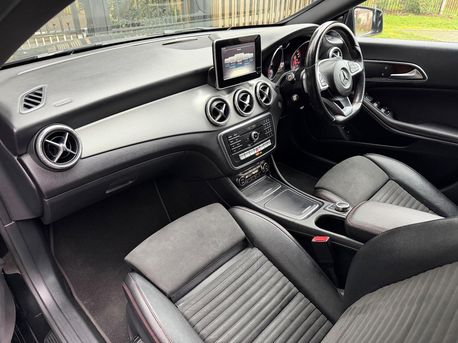 Used Mercedes-Benz CLA 2016 for sale - 77143539: Photo 28
