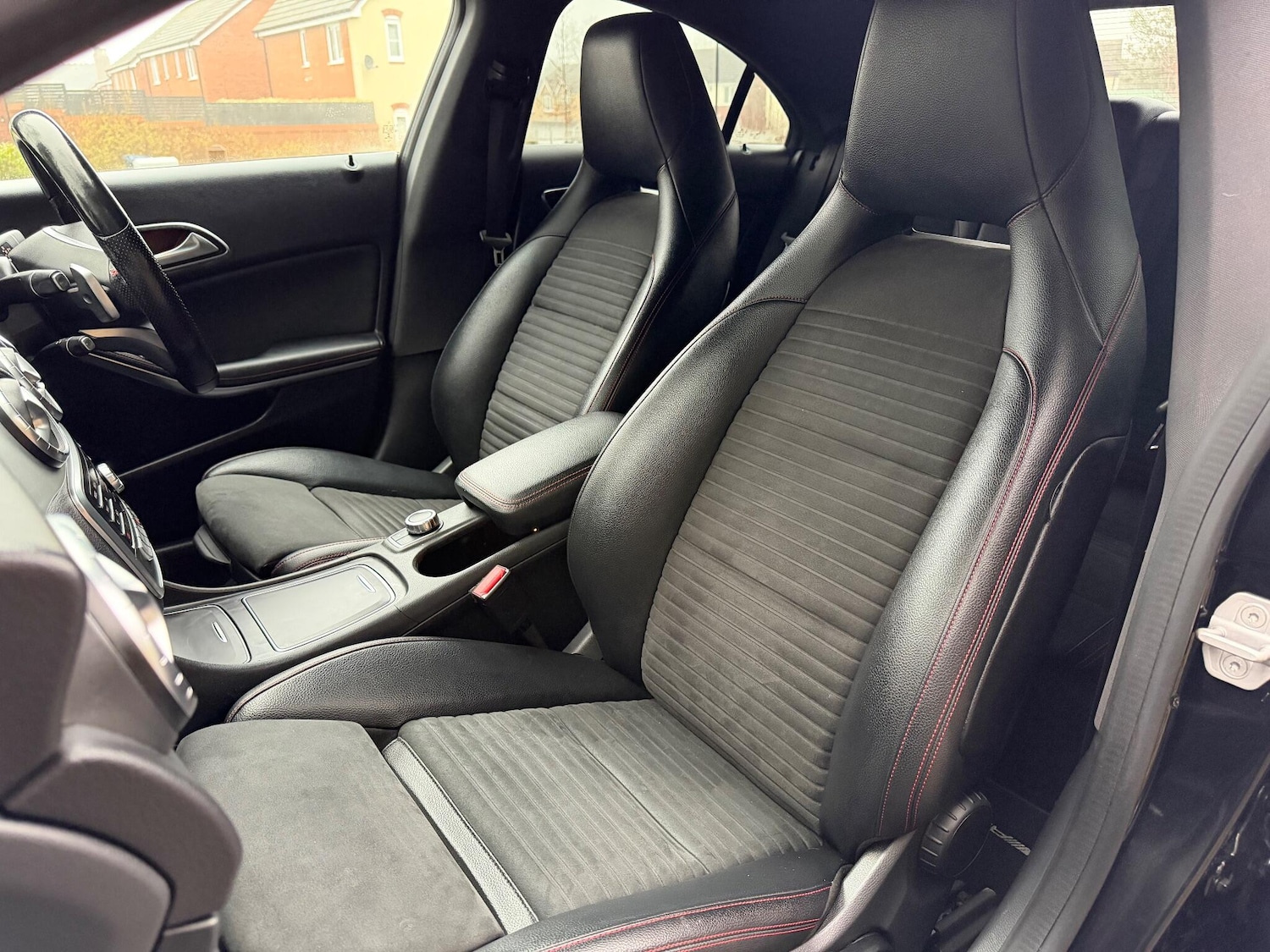 Used Mercedes-Benz CLA 2016 for sale - 77143539: Photo 29