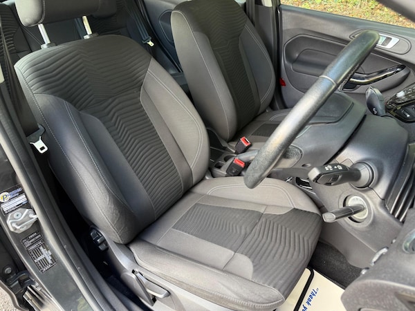 Used Ford Fiesta 2016 for sale - 76094308: Photo 14