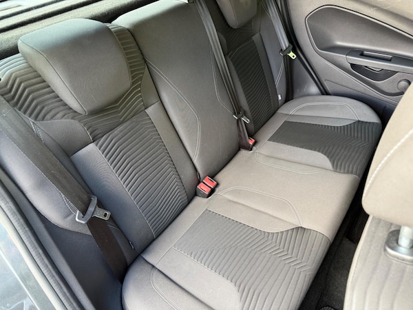 Used Ford Fiesta 2016 for sale - 76094308: Photo 16