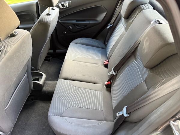 Used Ford Fiesta 2016 for sale - 76094308: Photo 18