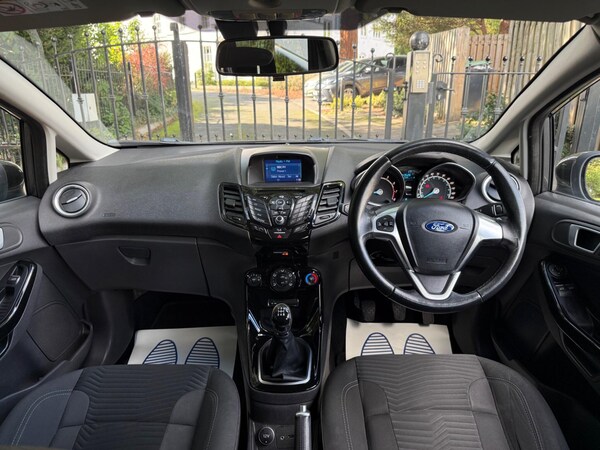 Used Ford Fiesta 2016 for sale - 76094308: Photo 24