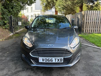 Used Ford Fiesta 2016 for sale - 76094308: Photo 2