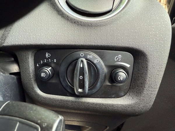 Used Ford Fiesta 2016 for sale - 76094308: Photo 33